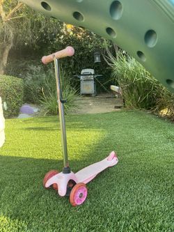 Kid's Scooter Pink with Back Brakes 