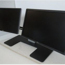 Dual Monitor dell 22” With Stand