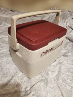 Coleman personal 8 cooler ice chest