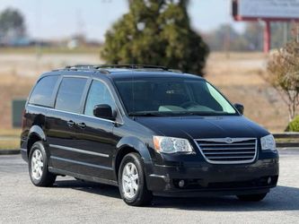 2010 Chrysler Town & Country