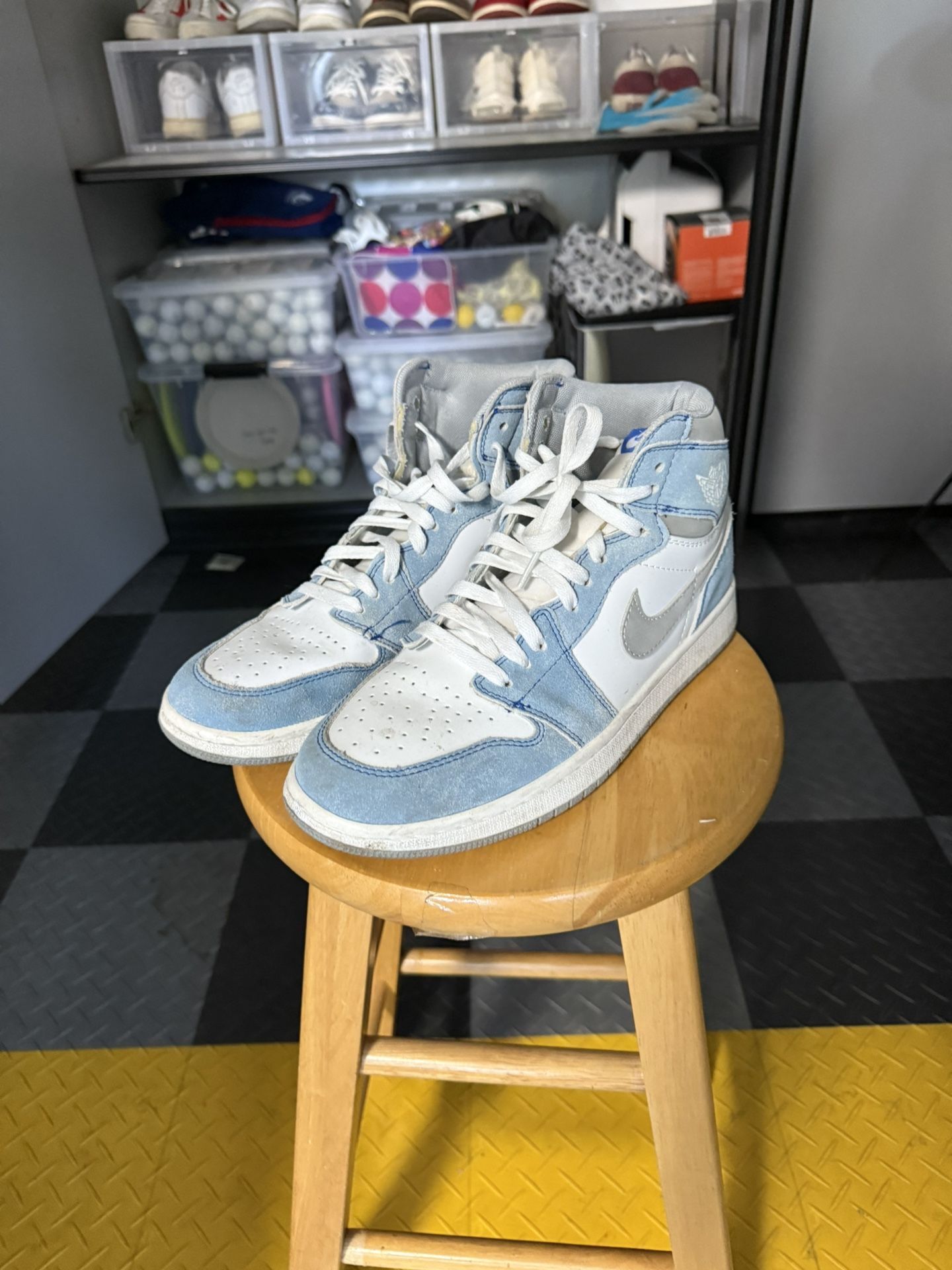 Air Jordan 1 Retro High OG 'Hyper Royal'