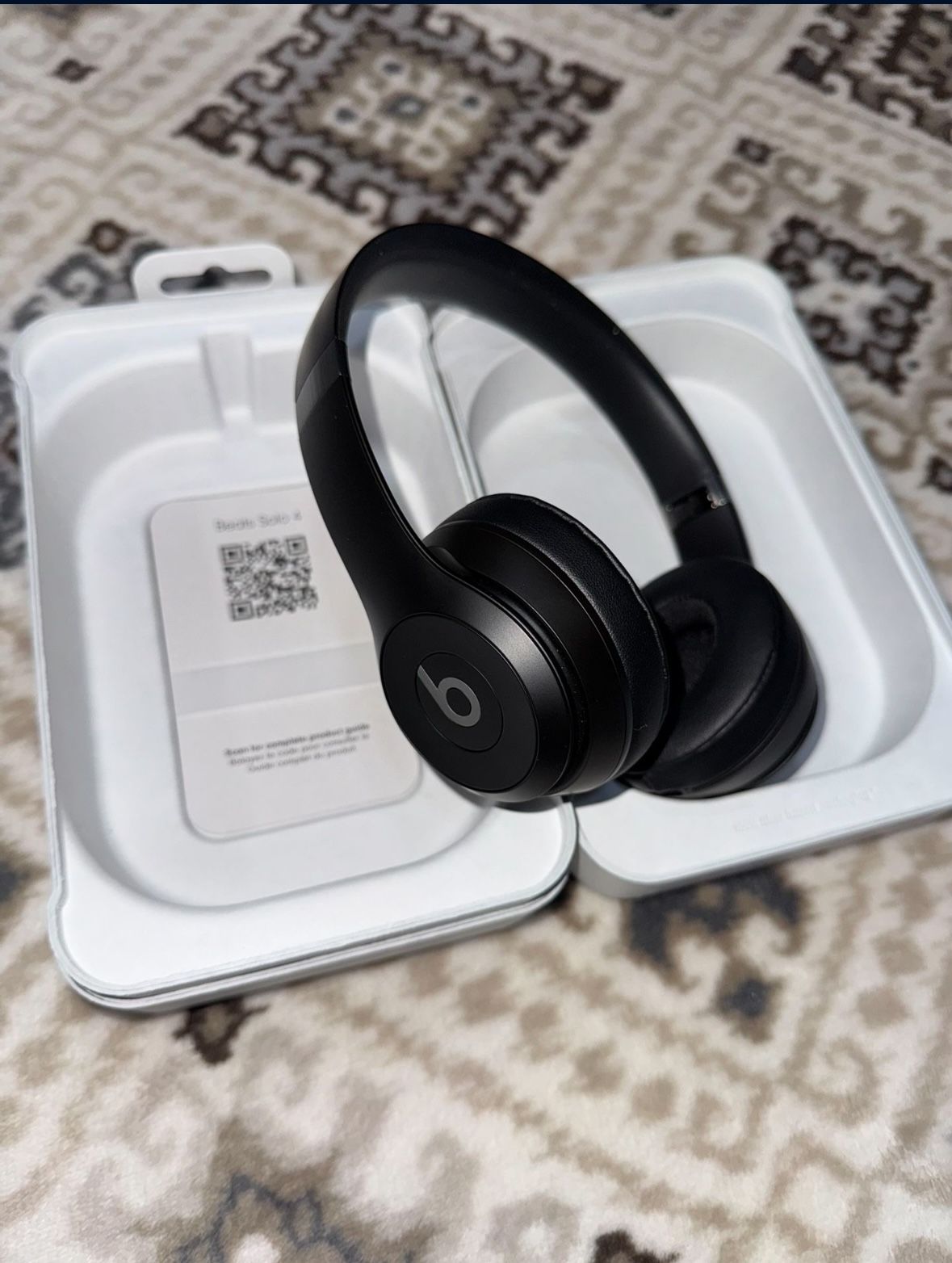 Beats Solo 4