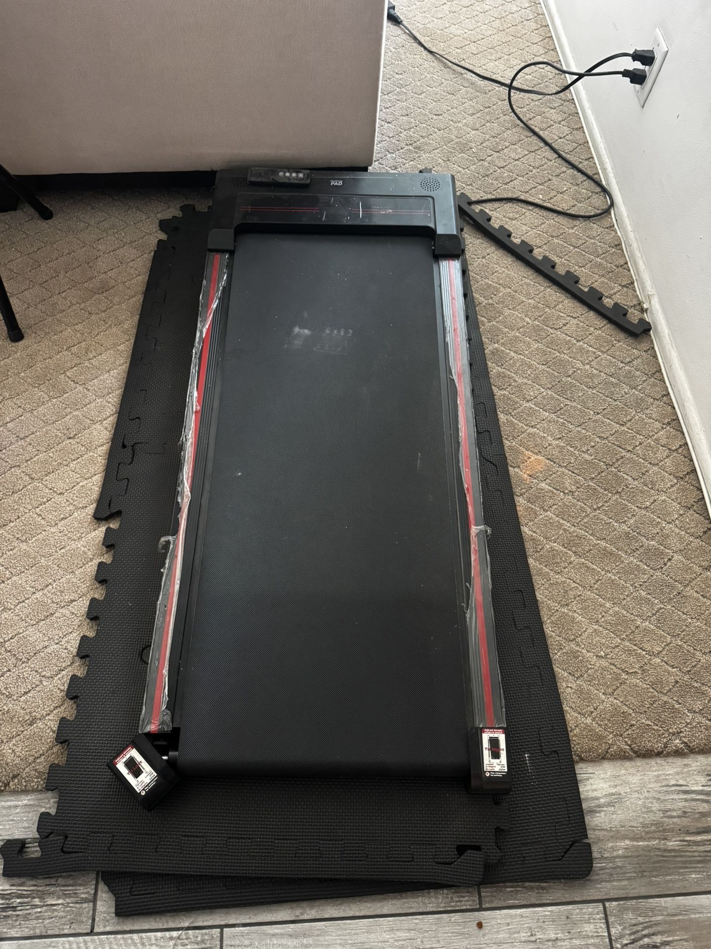 Walking Pad/ Treadmill