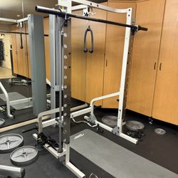 Hoist H700 Smith/Cable System Home Gym