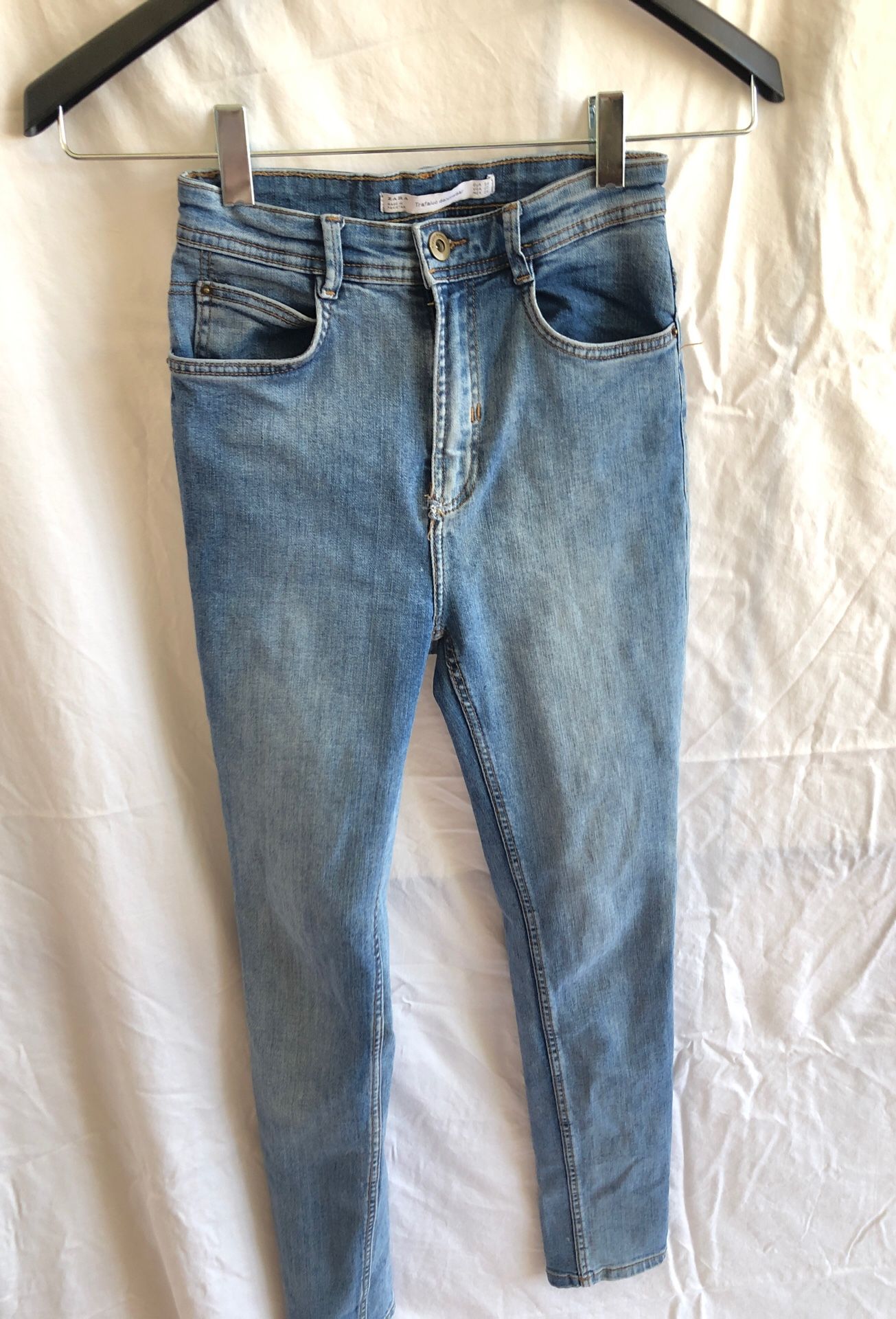 Lot of 5 Zara Denim Jeans. 4 size 34, 1 size 32