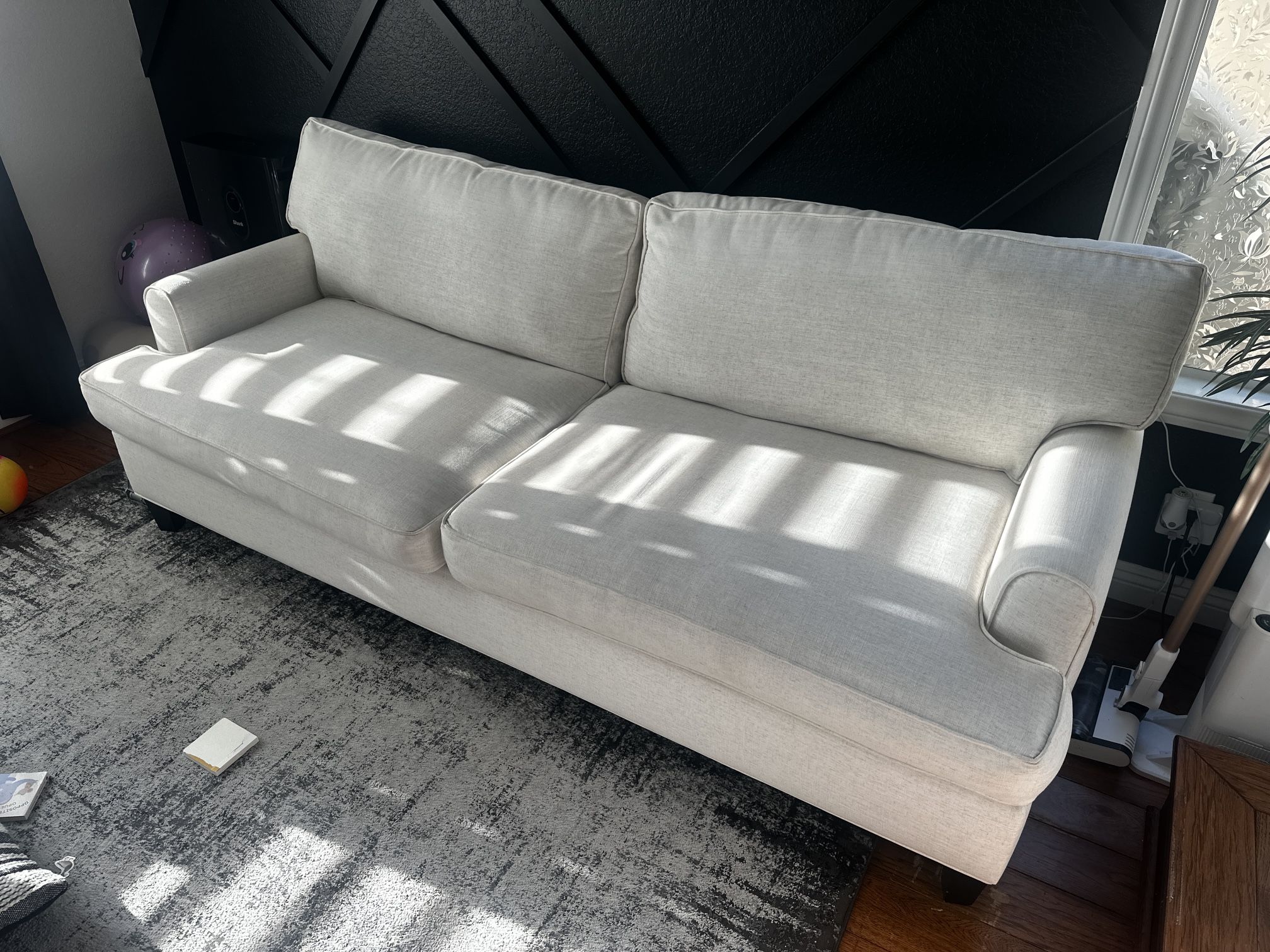 White Couch & Loveseat