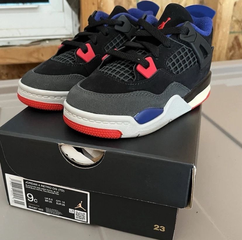 Jordan 4 Rare 