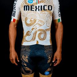 NEW Complet Cycling Set Jersey And Bib Size XXL