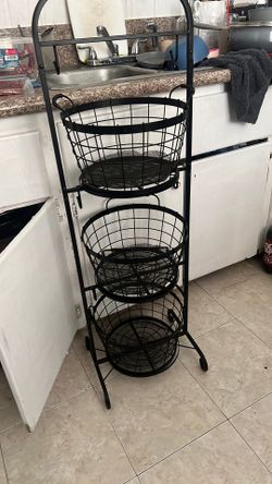 3 tier basket stand