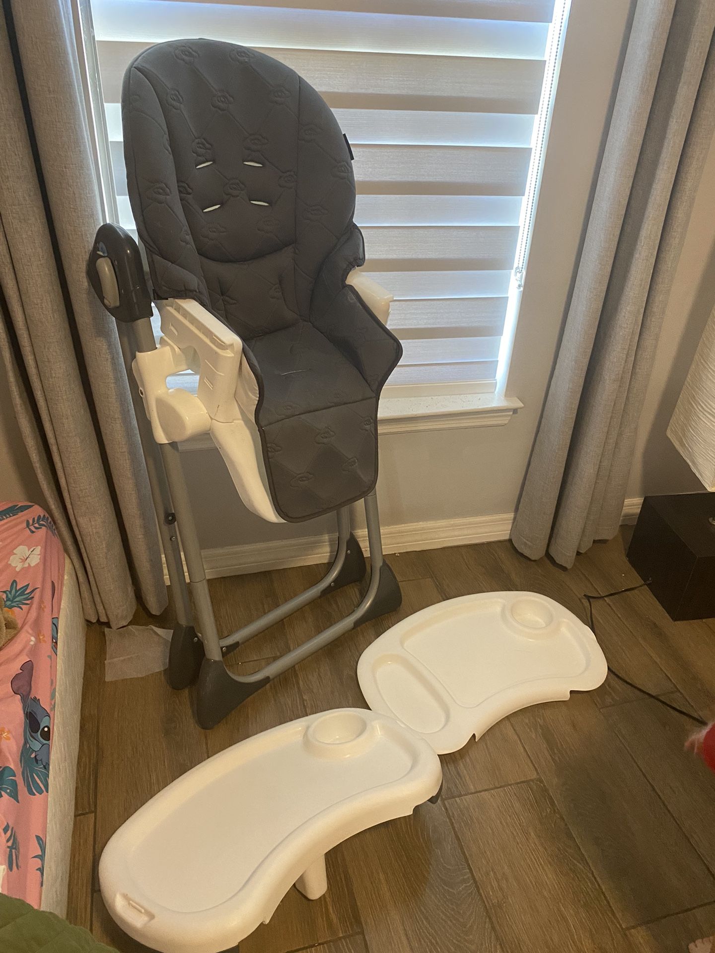High Chair With Double Tray 