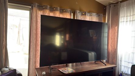 samsung 75 inch tv leds are almost out