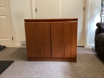 Oak TV Stand