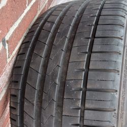 4  Falken  Azini  245/30/20 Like New Only I Use Them For 3  Months  $450  I Paid $940 For Them 