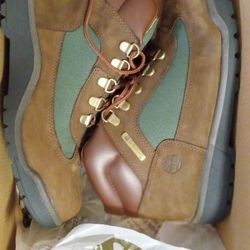 Timberland TB016937 Juniors Brown/Olive Leather Mid Field Boot Size US 7Y