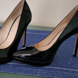 Jessica Simpson Black Stiletto Heels Size 7