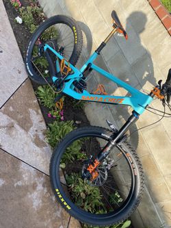 2019 Santa Cruz Bronson C