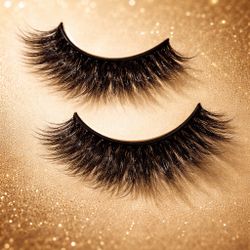 Solèa’s 3D Cat Eye Fluffy False Lashes – D Curl Natural Cross Style (5 Pairs)