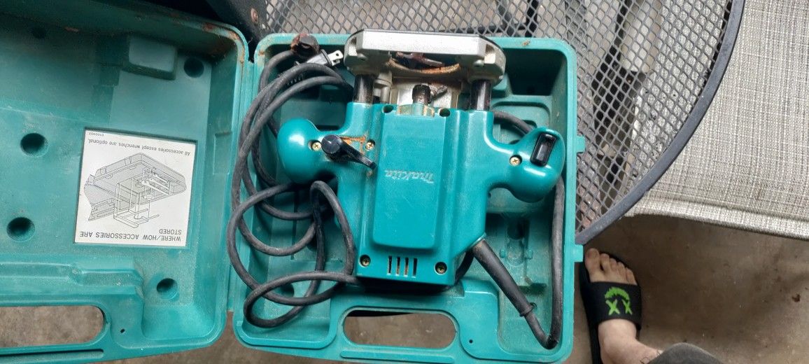 Makita Router