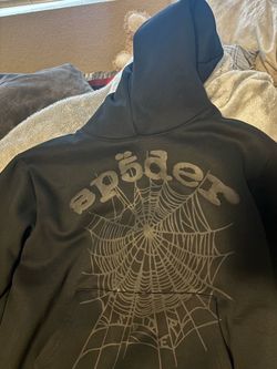 hellstar sweats size M/L and sp5der hoodie size M