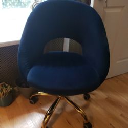 Kelly Clarkson Chair