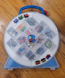 Fisher-Price Thomas & Friends MINIS Collector's Playwheel and Carrying Case with 14 trains