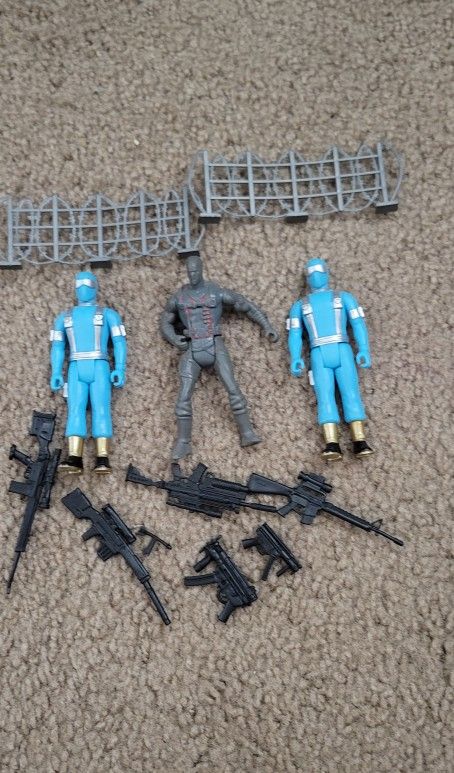 G.I. Joe accessories weapons guns