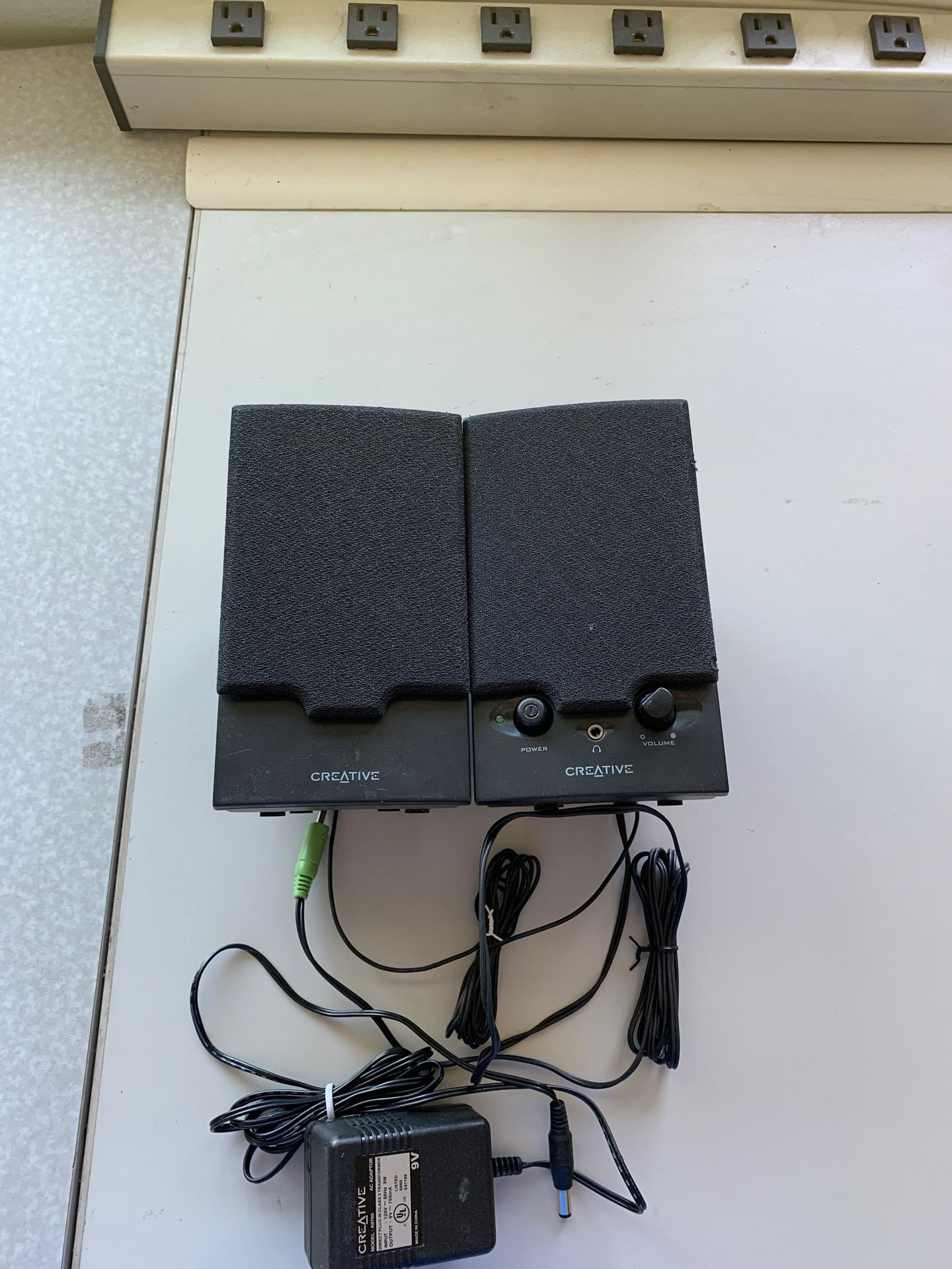 Creative PC speaker MMS30 with AC/DC power adapter