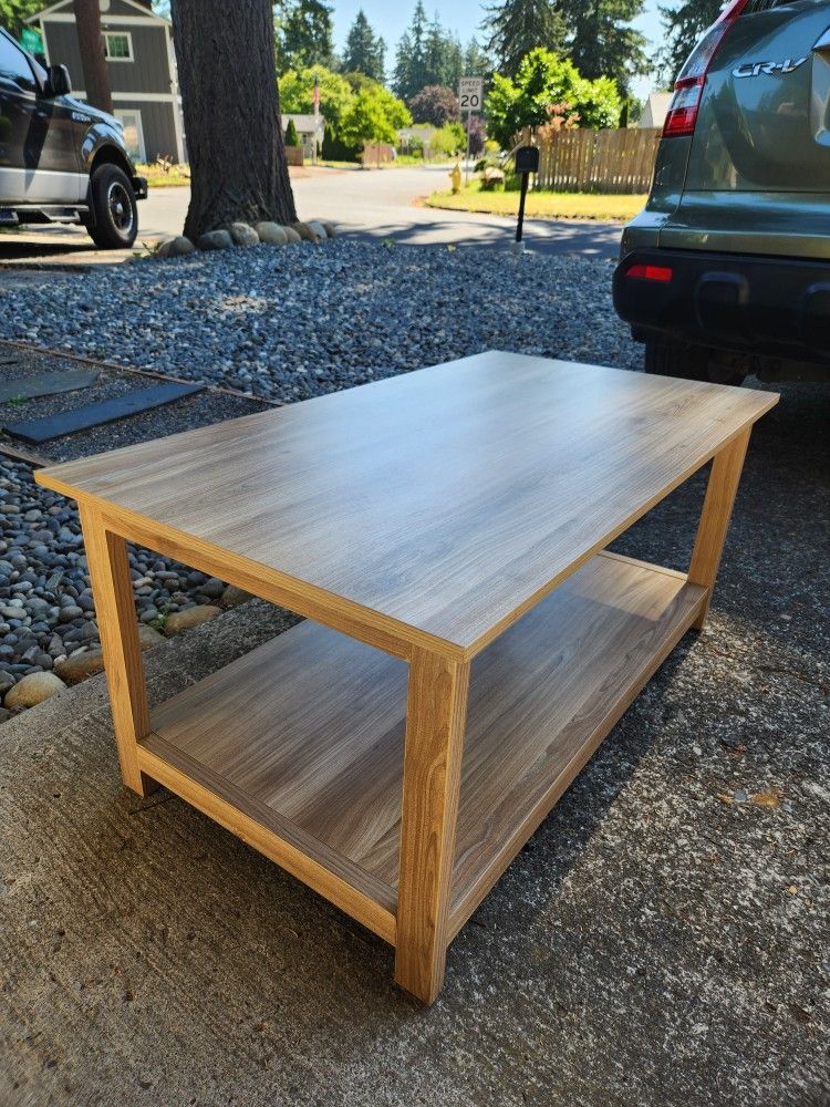 Modern/Minimalist Faux Wood Coffee Table-Excellent Condition!