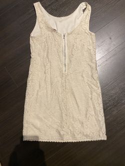 Candie's Floral Off-White Medium Laced Dress