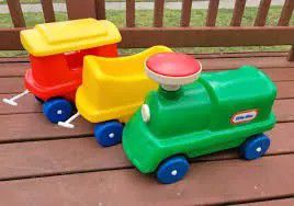 Vintage Little Tikes RIDE ON CHUGGA CHOO CHOO TRAIN

 Blue Has Some Marker Writing Cleaned Off Most With Soap
