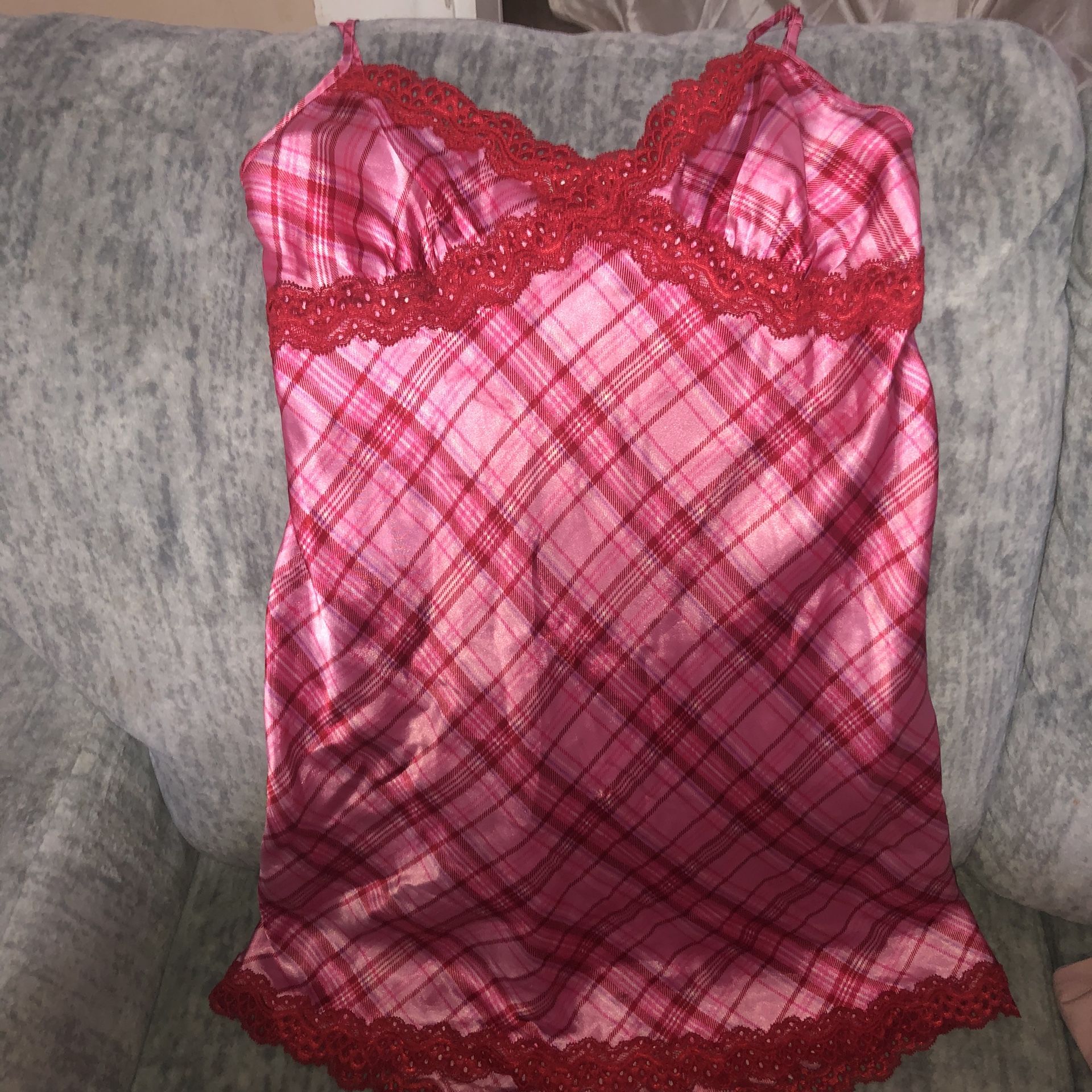Women’s Nightgown
