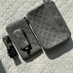 Louis Vuitton Trio Messenger