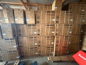 TCL 36,000 BTU 230V 19 SEER2 WIFI DUCTLESS MINI SPLIT WITH HEAT PUMP AND 16FT LINE SET