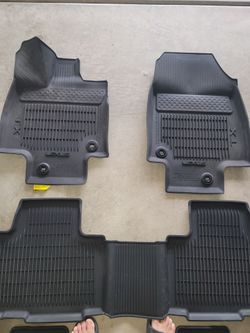 Lexus rubber floor mats  for tx lexus 2026 or 2025
