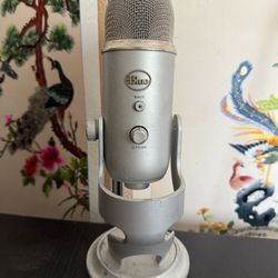 Blue Microphone - Yeti 