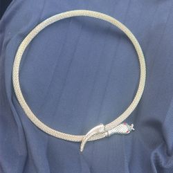  Gold-tone metal mesh cobra snake choker