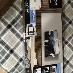 Sanus Elite Advanced Tilt 4D TV Mount