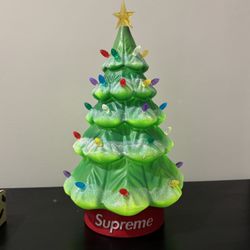 Supreme 15” Holiday Tree (Brand New Sealed)