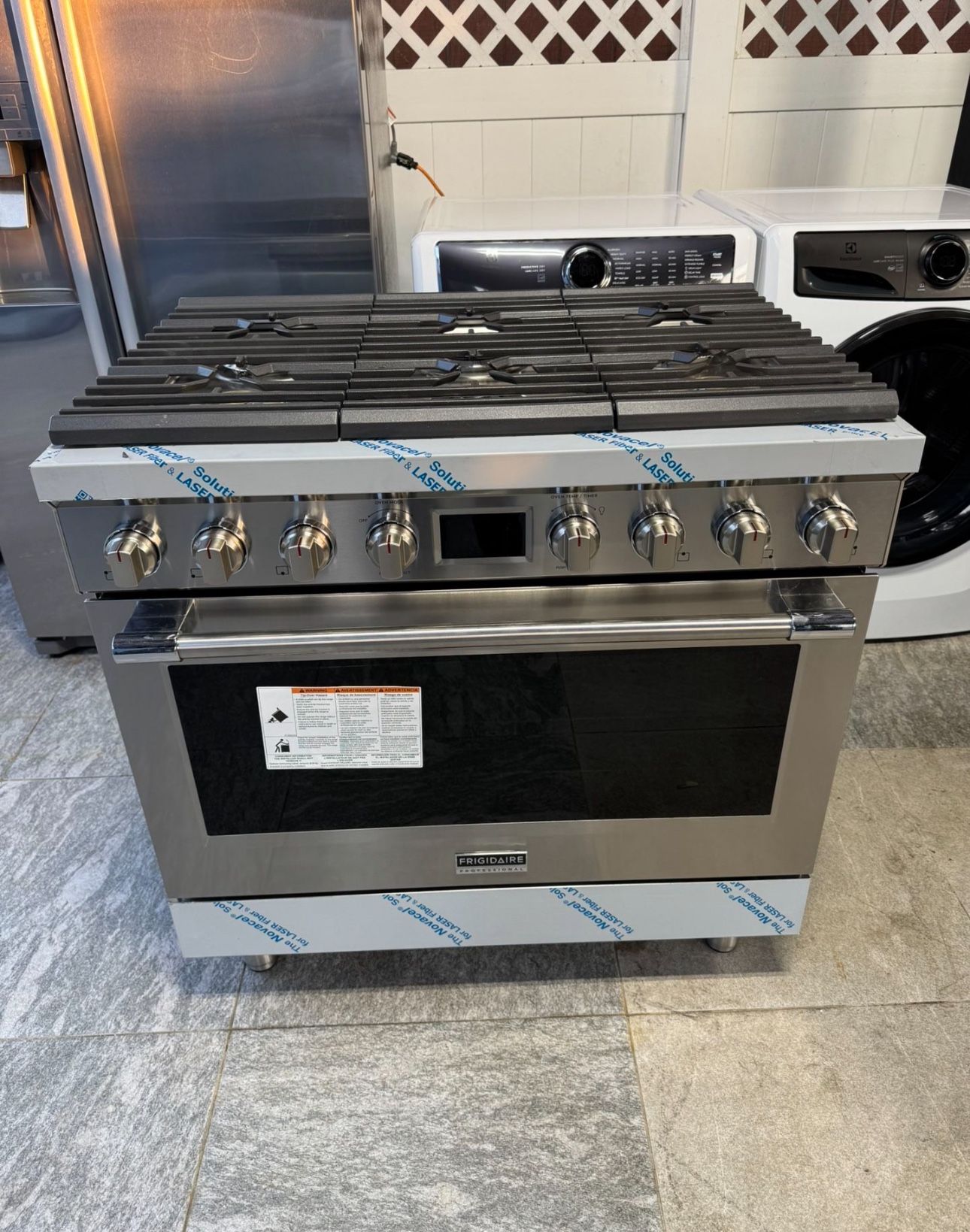 Frigidaire Professional Gas Stove 36 Inches