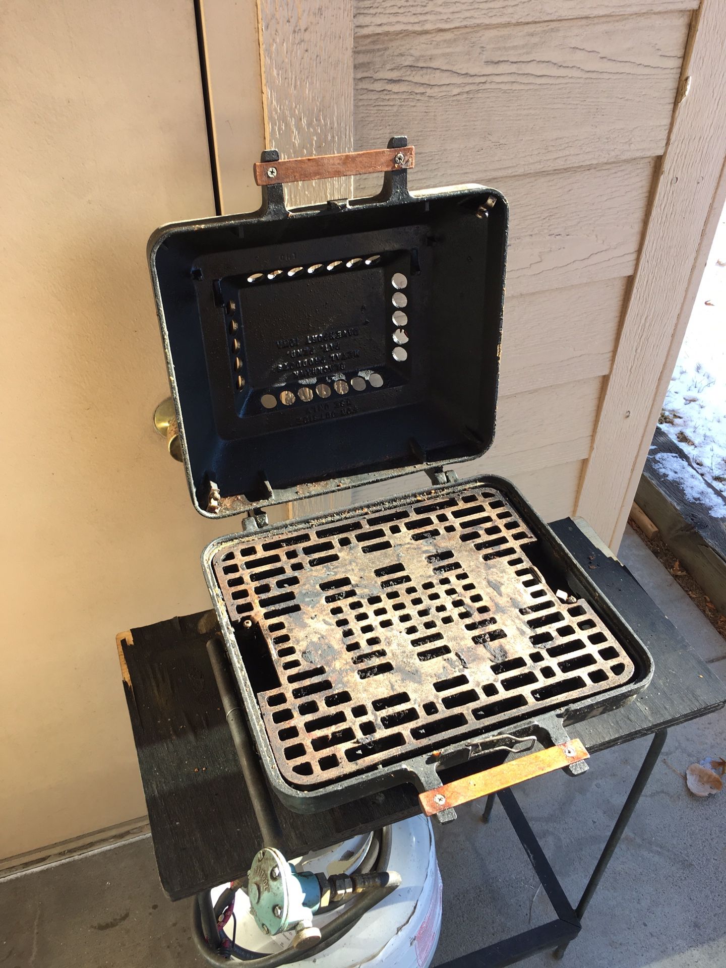 BBQ Grill - Propane And Stand Not Included