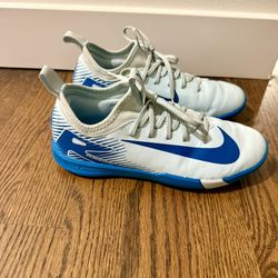 Kids Nike Mercurial Superfly Indoor Soccer Shoe 