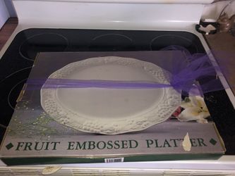 Brand new serving platter.