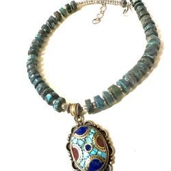 Turquoise Color Pendant Necklace With Adjustable Lengths