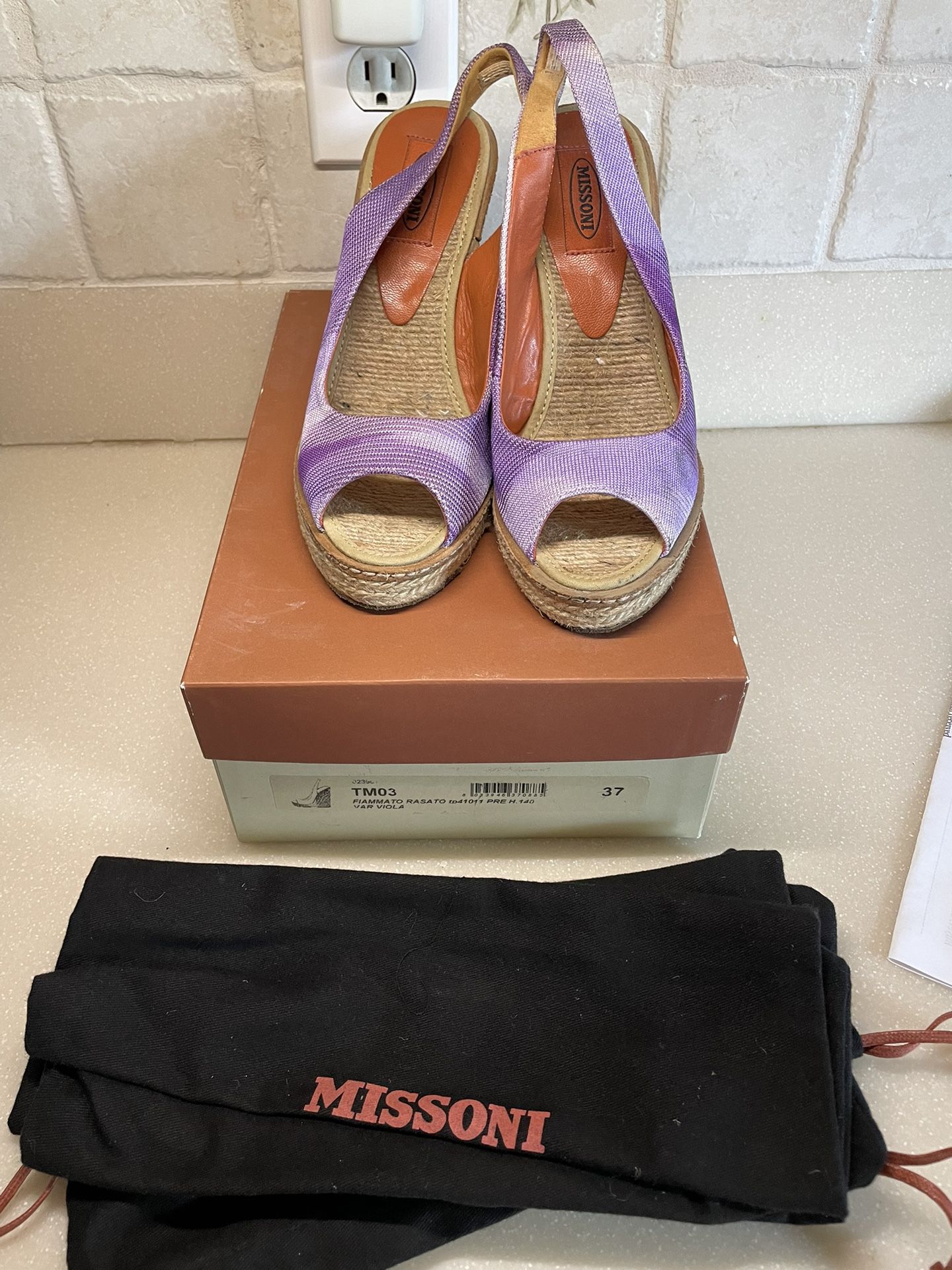 Missoni Sandal, Platform Wedge Espadrille Size 7, Lavender Euc