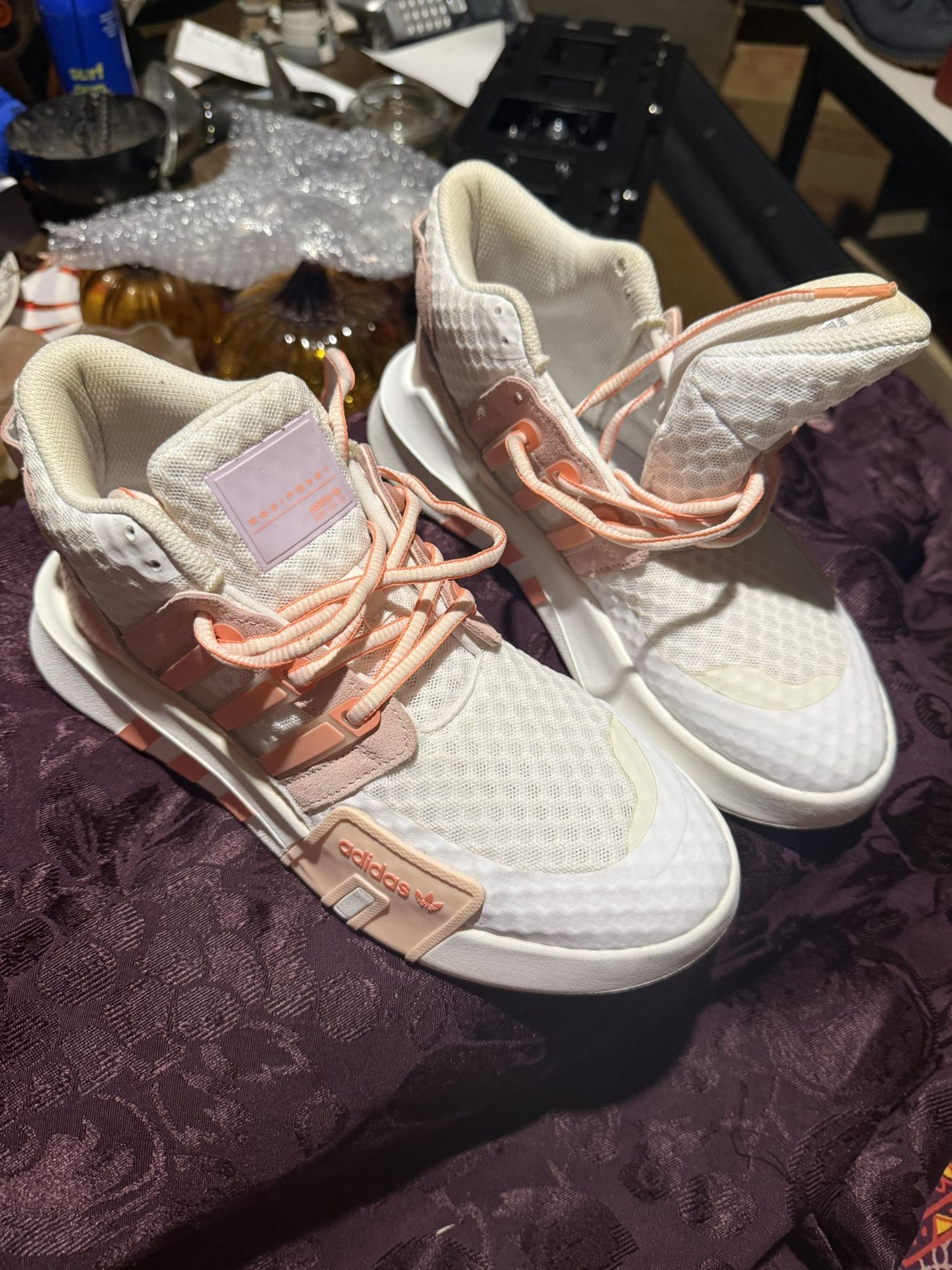 Adidas Sneakers