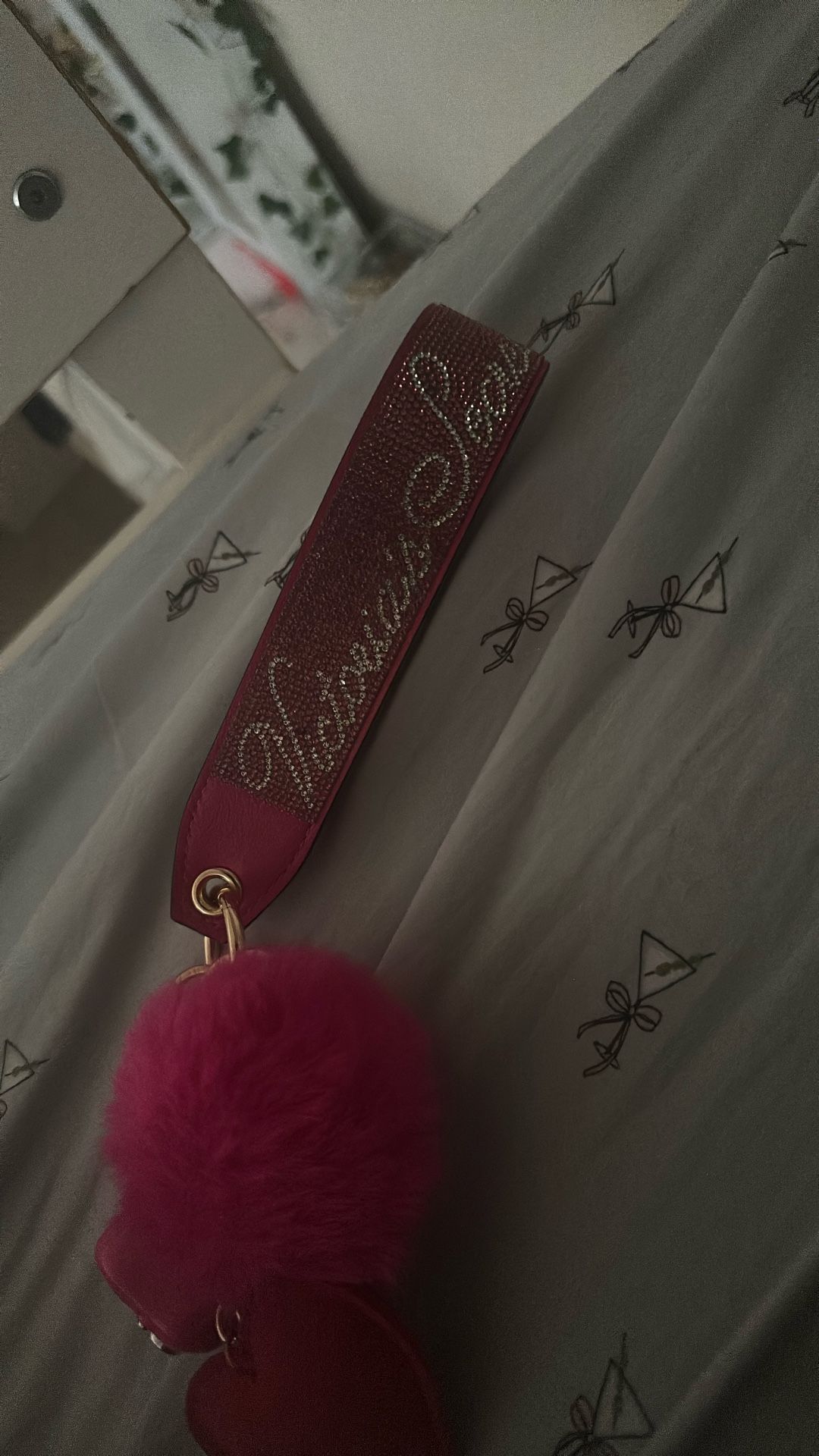 VICTORIA SECRET WRISTBAND 
