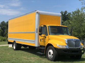 Super deal 26 Foot Box-truck!
