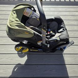 'Doona' Baby Stroller