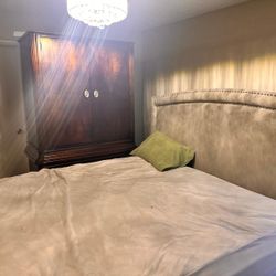 King Bed With Mattress Good Condition