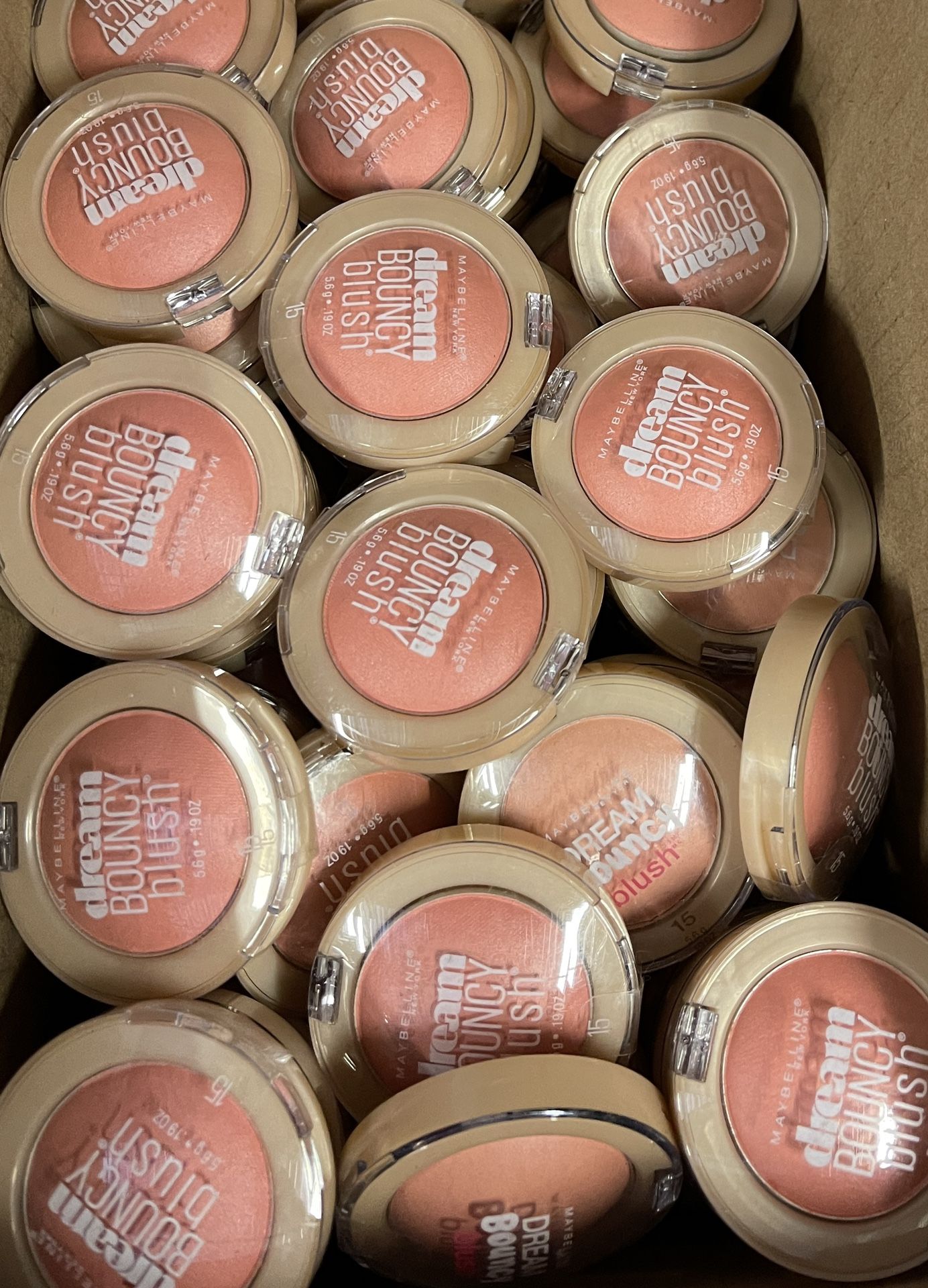 Maybelline New York Dream Bouncy Blush, Rose Petal, 0.19 Ounce